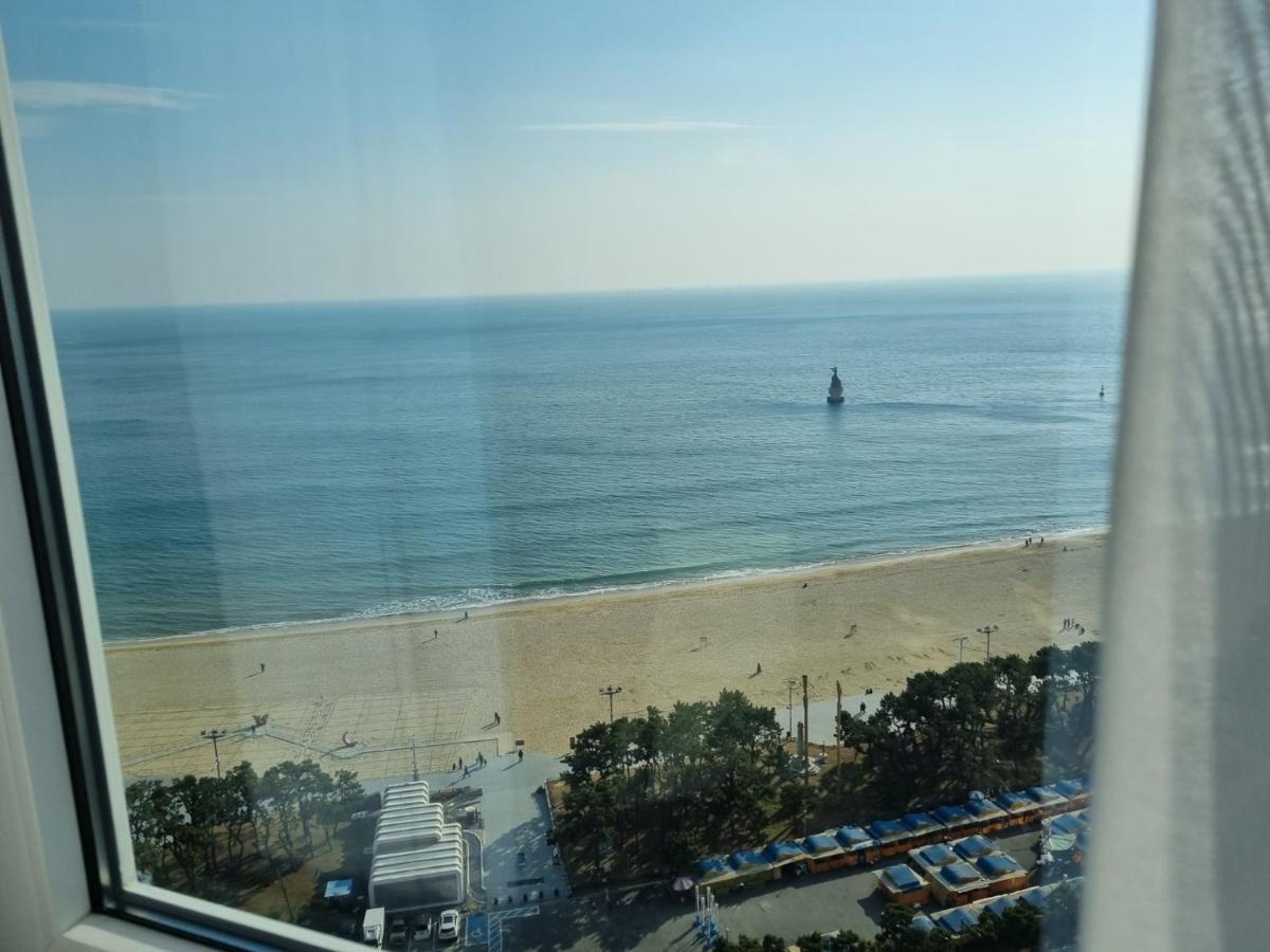 Toyoko Inn Busan Haeundae 2 Екстер'єр фото